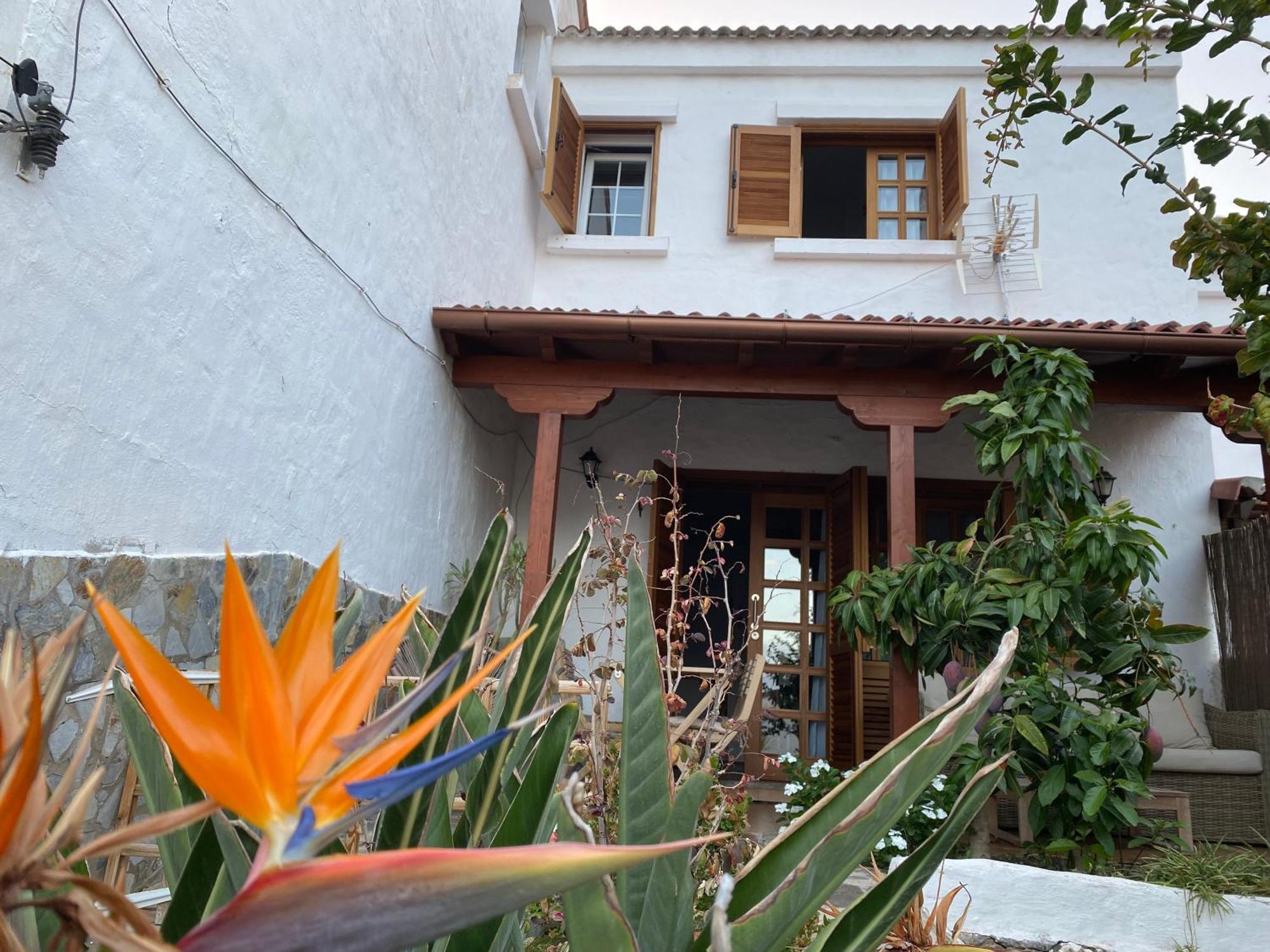 Casa Mimosa With Private Pool & Garden Holiday home Agaete (Gran Canaria)